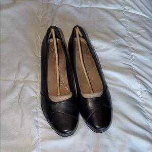 Clarks Women's Rosalyn Belle, Black Leather,
 New in Box 2” Heels Size 12N